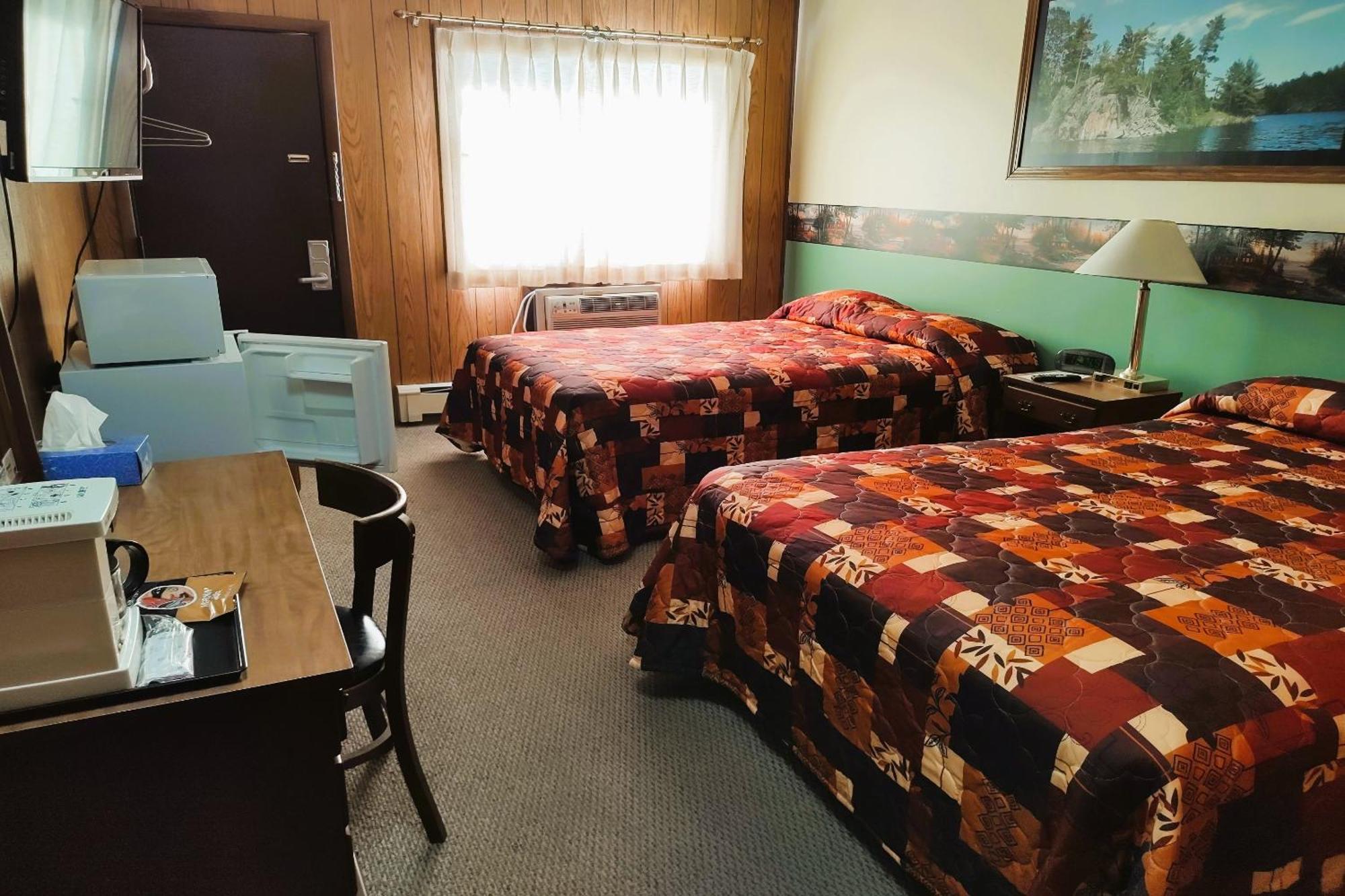 Love Hotels Voyageur By Oyo At International Falls Mn Екстериор снимка